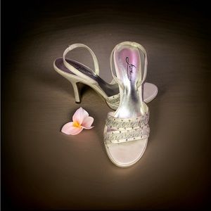 Fioni White Bling Slingback Heels